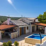 Villa Anabella *