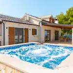 Villa Anabella *